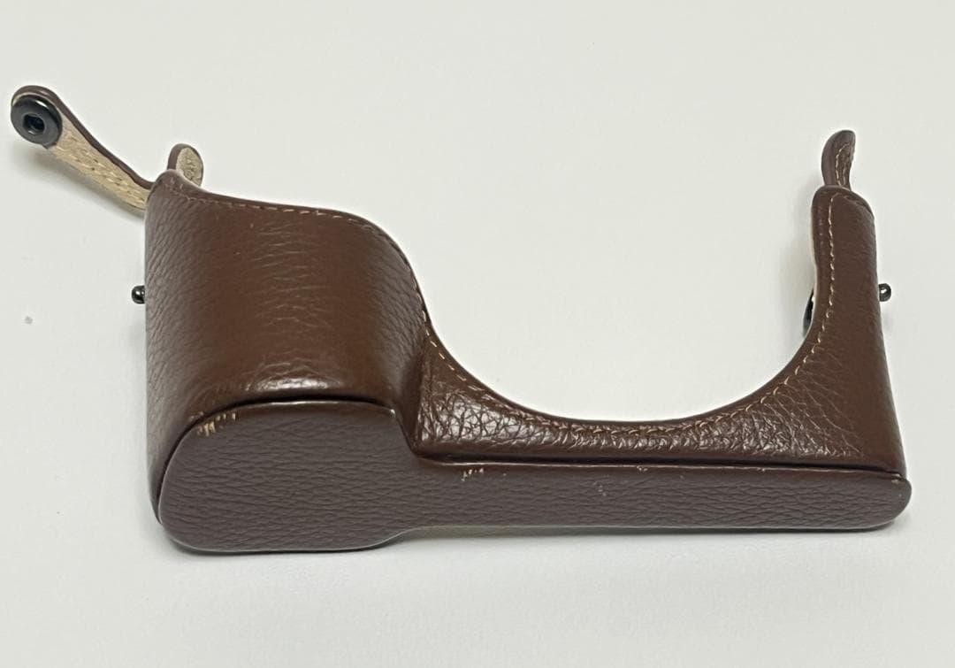 SONY α 6000 ボディ　純正バッテリー・チェンジャー　ケース付