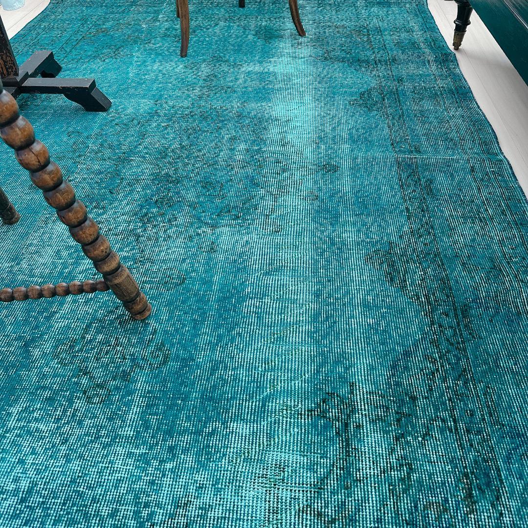 トルコヴィンテージラグ A82 大判 ダークターコイズブルー オーバーダイラグ