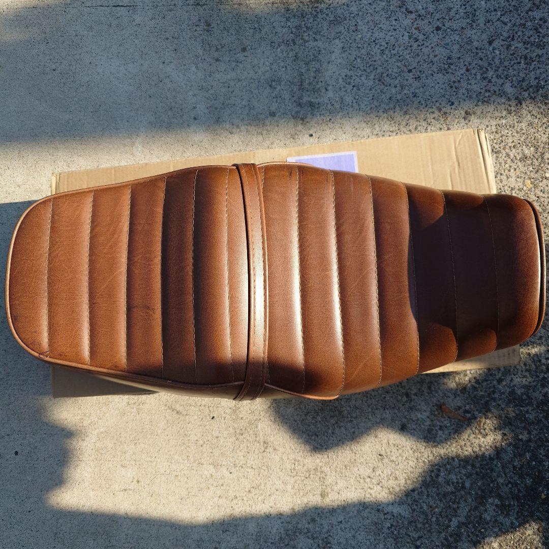 ゼファー400 タックロール　後期　シート