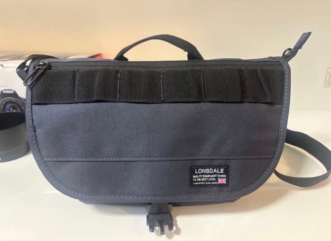 超美品 【Canon EOS Kiss X10 ダブルズームキット】