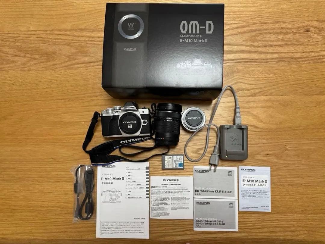 OM-D E-M10 Mark III ダブルズーム【一部ジャンク品有】