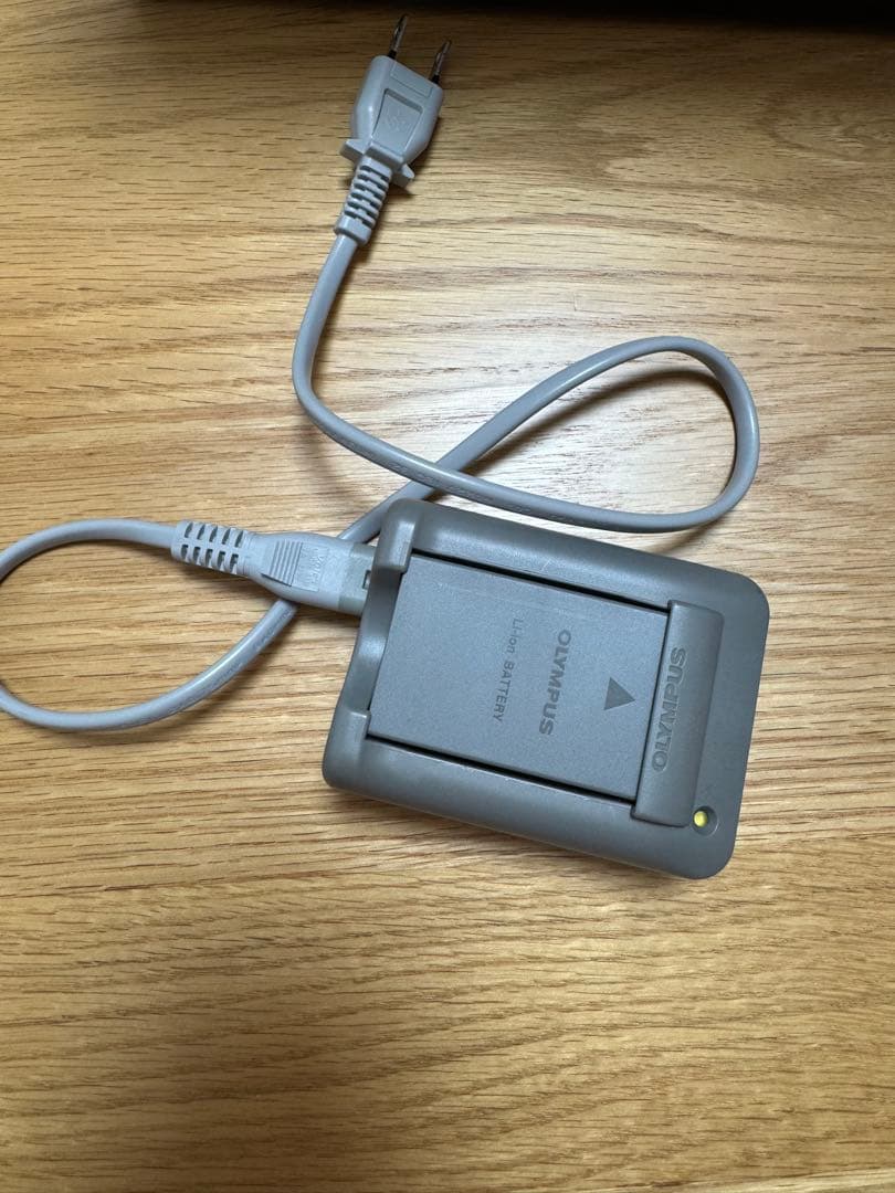 OM-D E-M10 Mark III ダブルズーム【一部ジャンク品有】