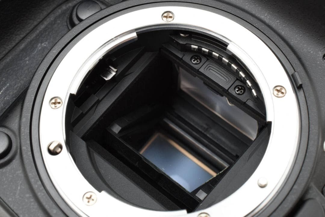 ★シャッター数2885回 ニコン Nikon D7200 ボディ APS-C一眼