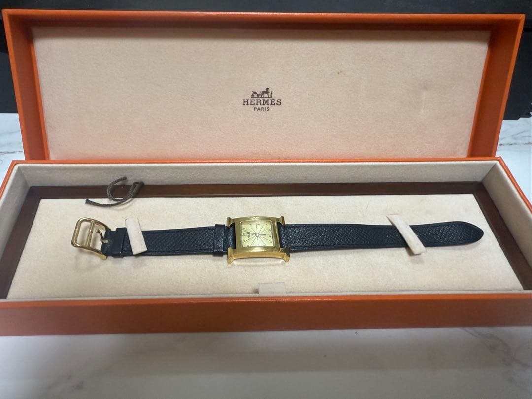 HERMES アナログ時計 ブラックレザー