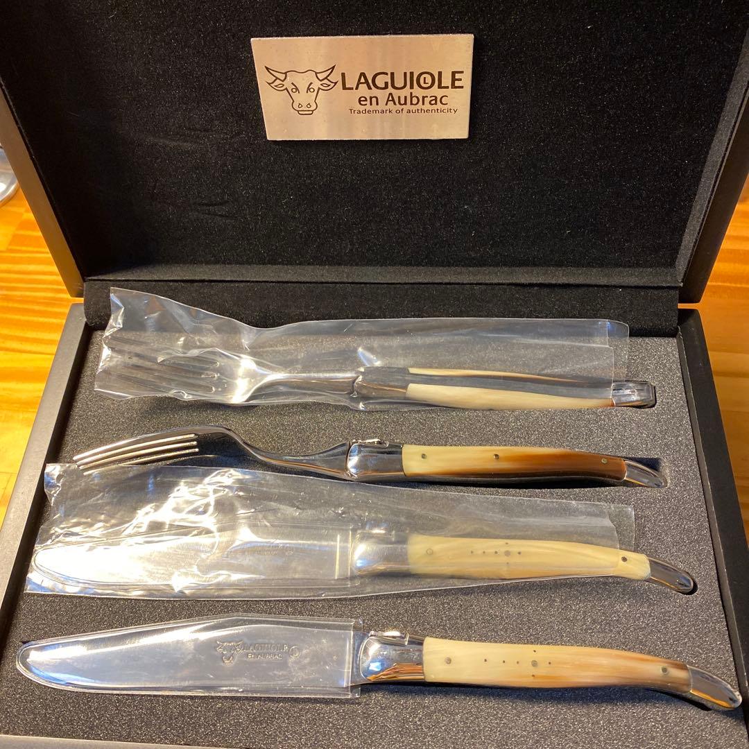 LAGUIOLE en Aubrac バッファローナイフ&フォークペアセット