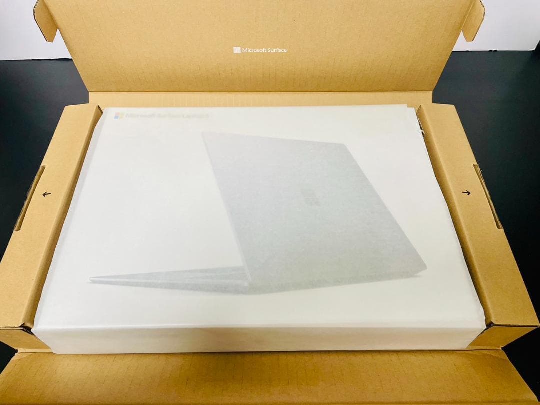 【新品未開封品！！】マイクロソフト Surface Laptop5 15インチ