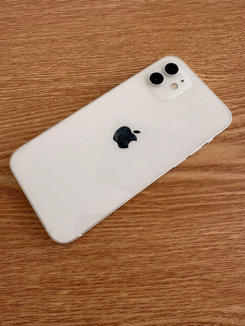 Apple iPhone12 ホワイト64GB 美品