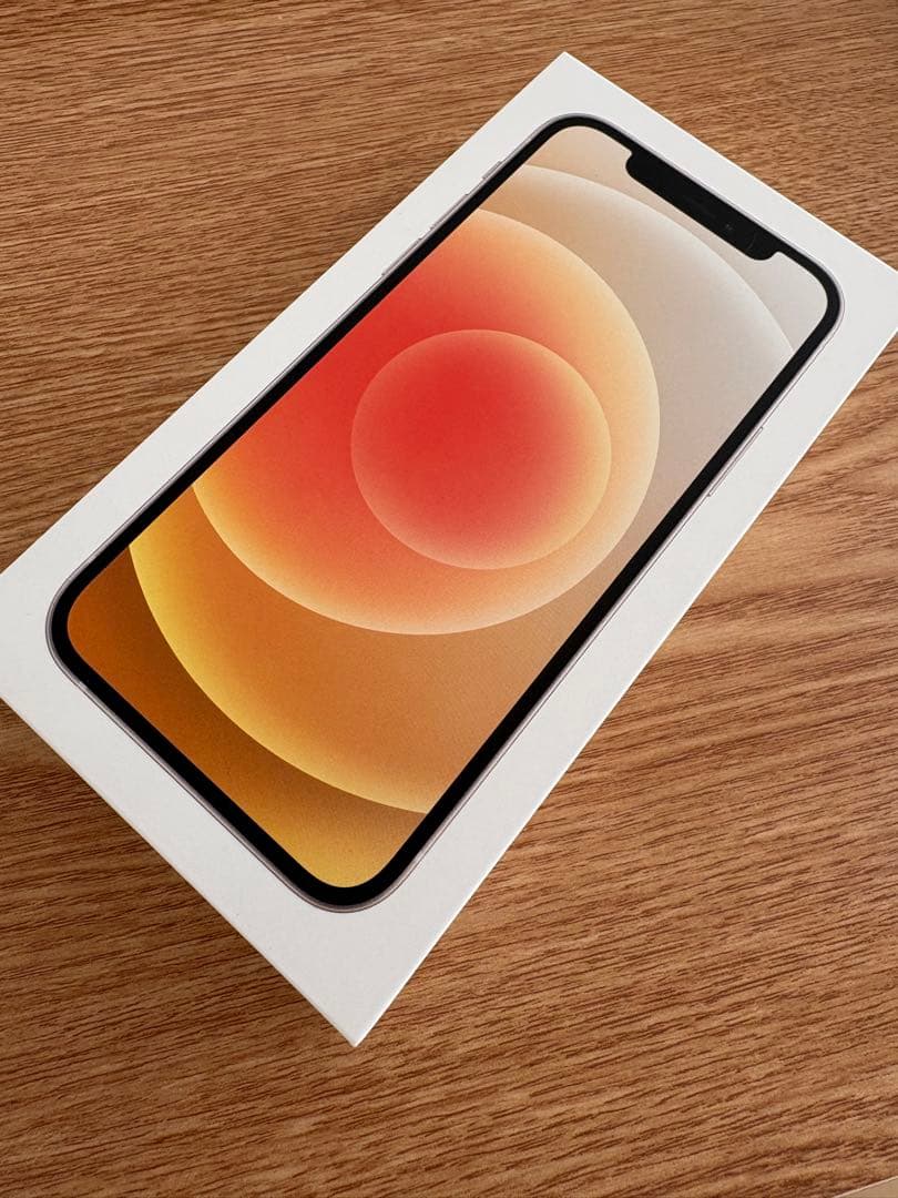 Apple iPhone12 ホワイト64GB 美品