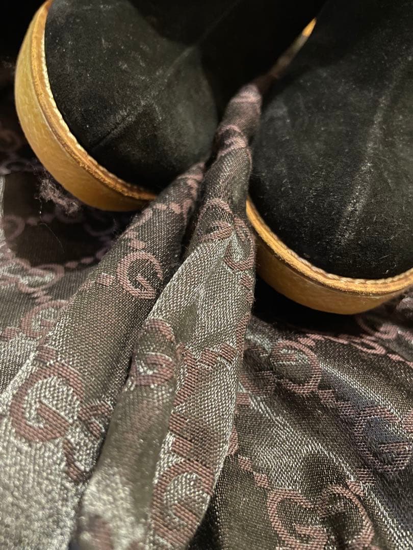 グッチ　GUCCI ファー付きブラックスエードロングブーツ　ニーハイ