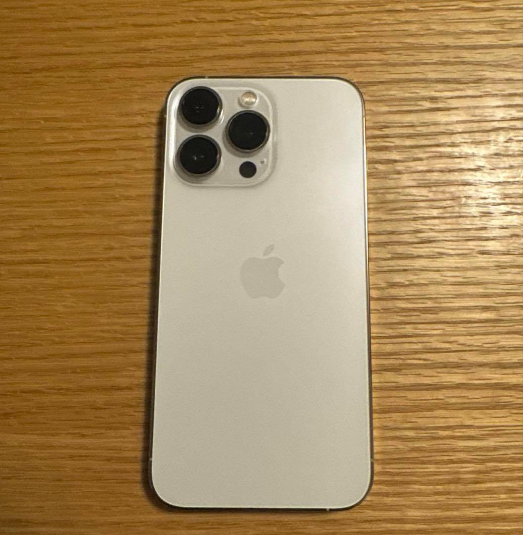 Apple iPhone 13 Pro シルバー 本体美品 元箱付き