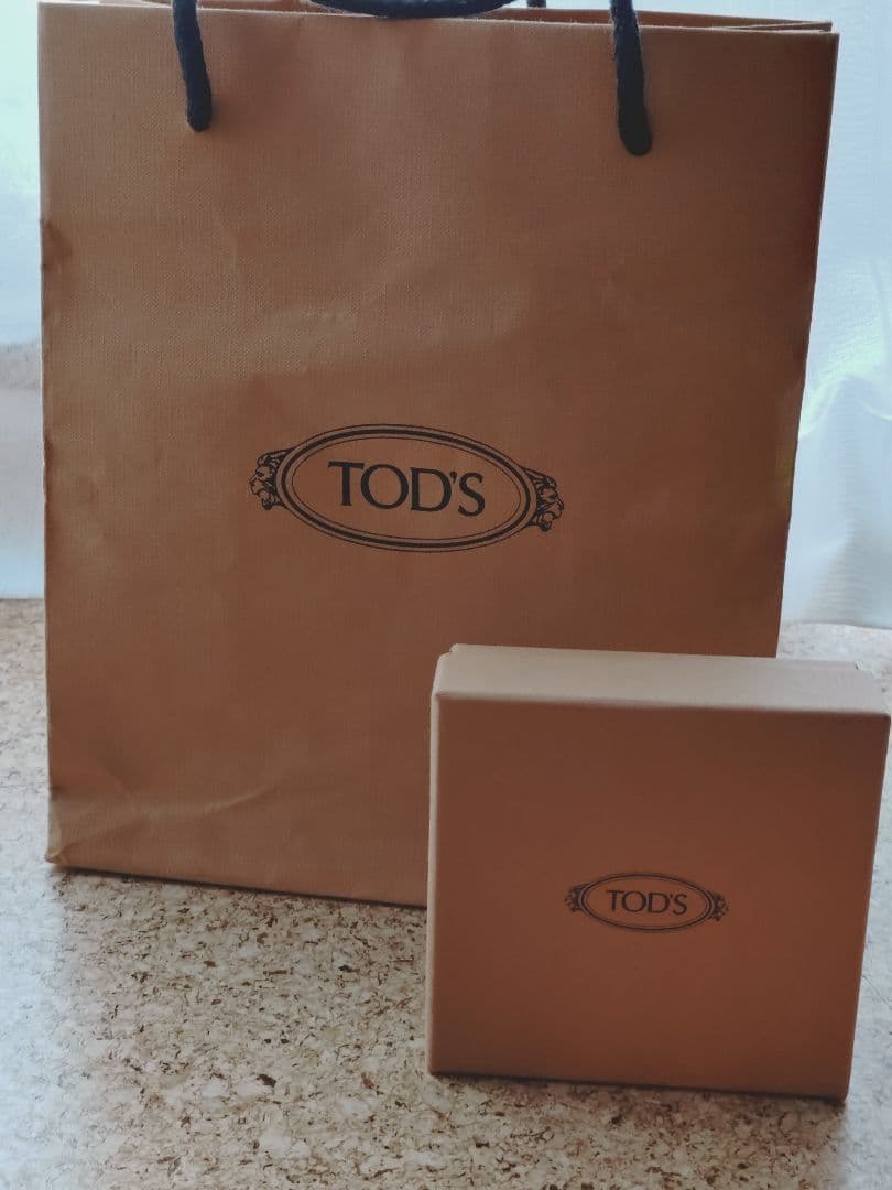 TOD'S トッズ ケース 箱 ショッパー付 ブラックx グレー