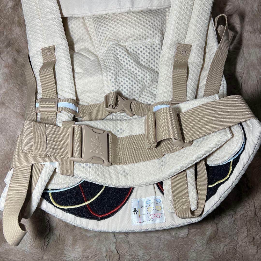 Ergobaby(エルゴベビー)ADAPT SoftFlex ナチュラルベージュ