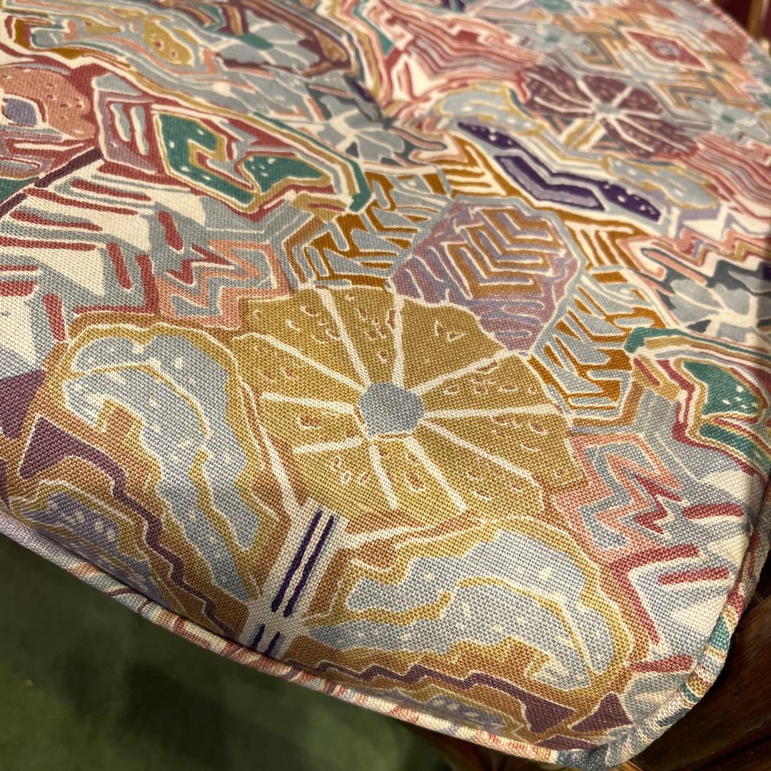 ペコ　ヴィンテージ 横浜Kazama 高級ラタン　軽量　アームチェア