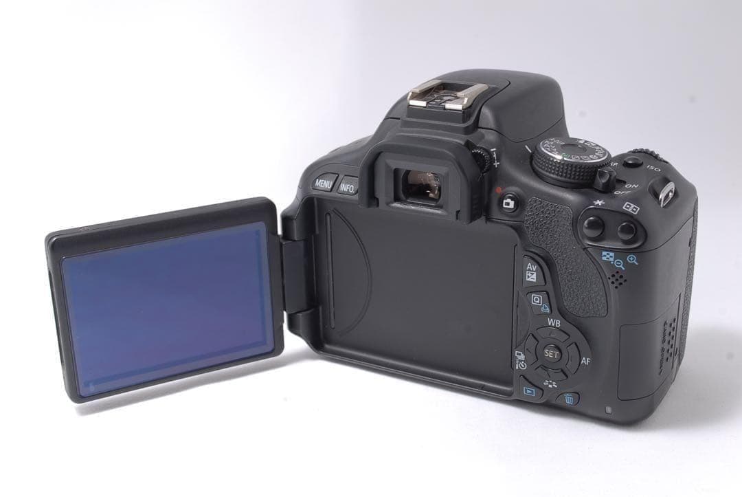 一眼レフデビューに✨Canon EOS Kiss X5✨手ぶれ補正レンズ！自撮り