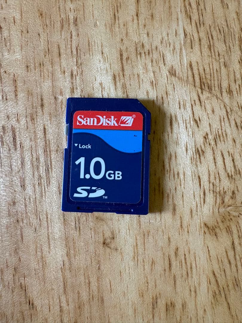 Canon IXY 100F ピンク 本体と付属品