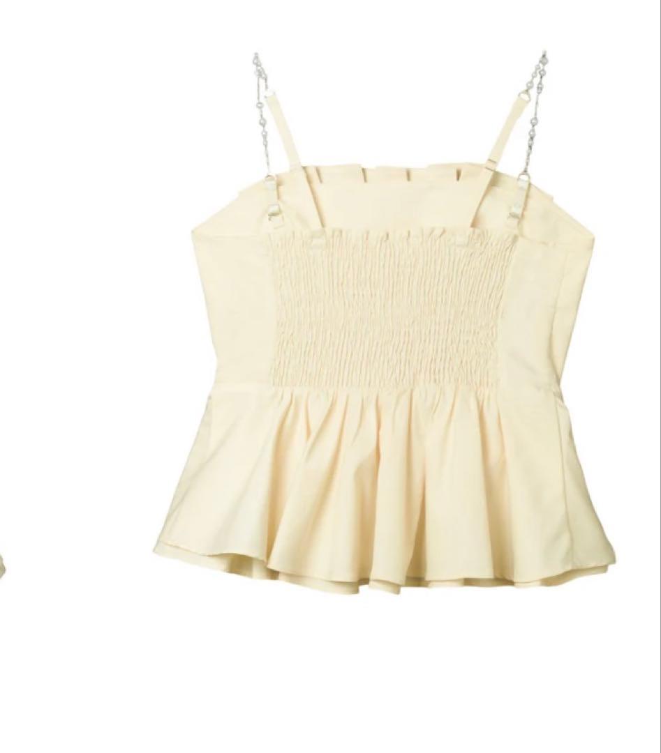トップス Herlipto Pearl-Strap Frill Top