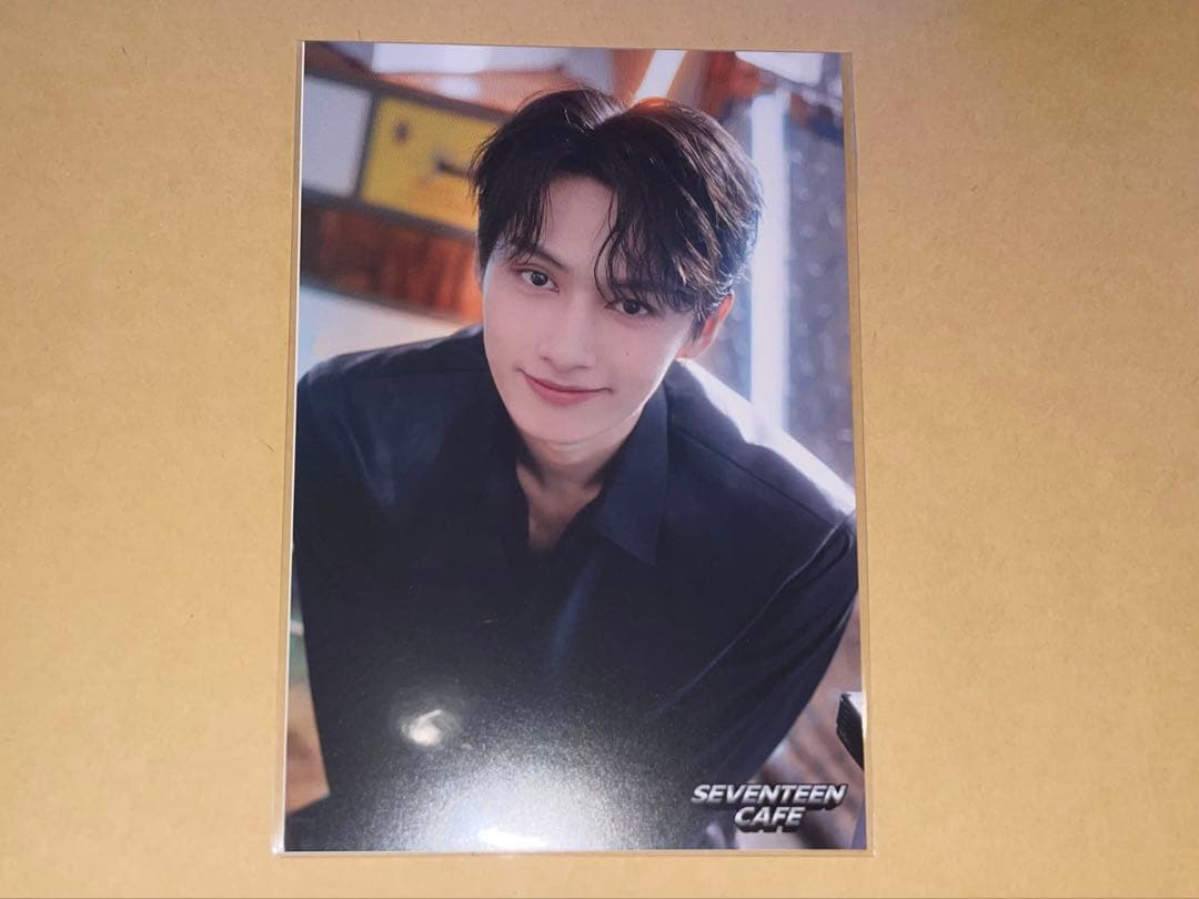 seventeen カフェ ポストカード ジュン