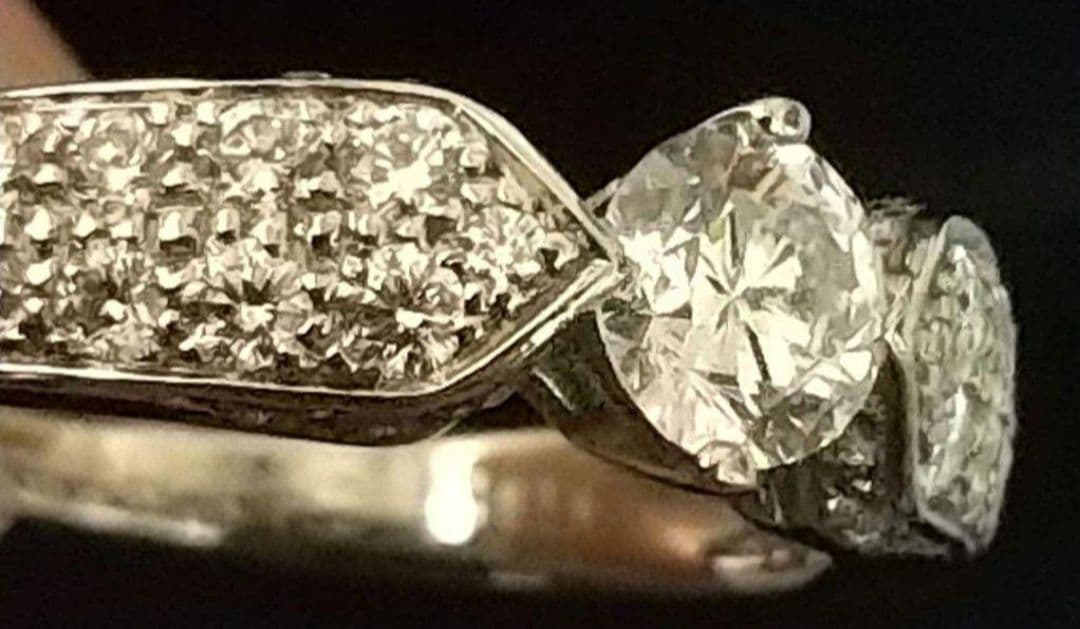 ショーメ プリュム マルチ ダイヤリング 0.31ct/F/VVS2/VG