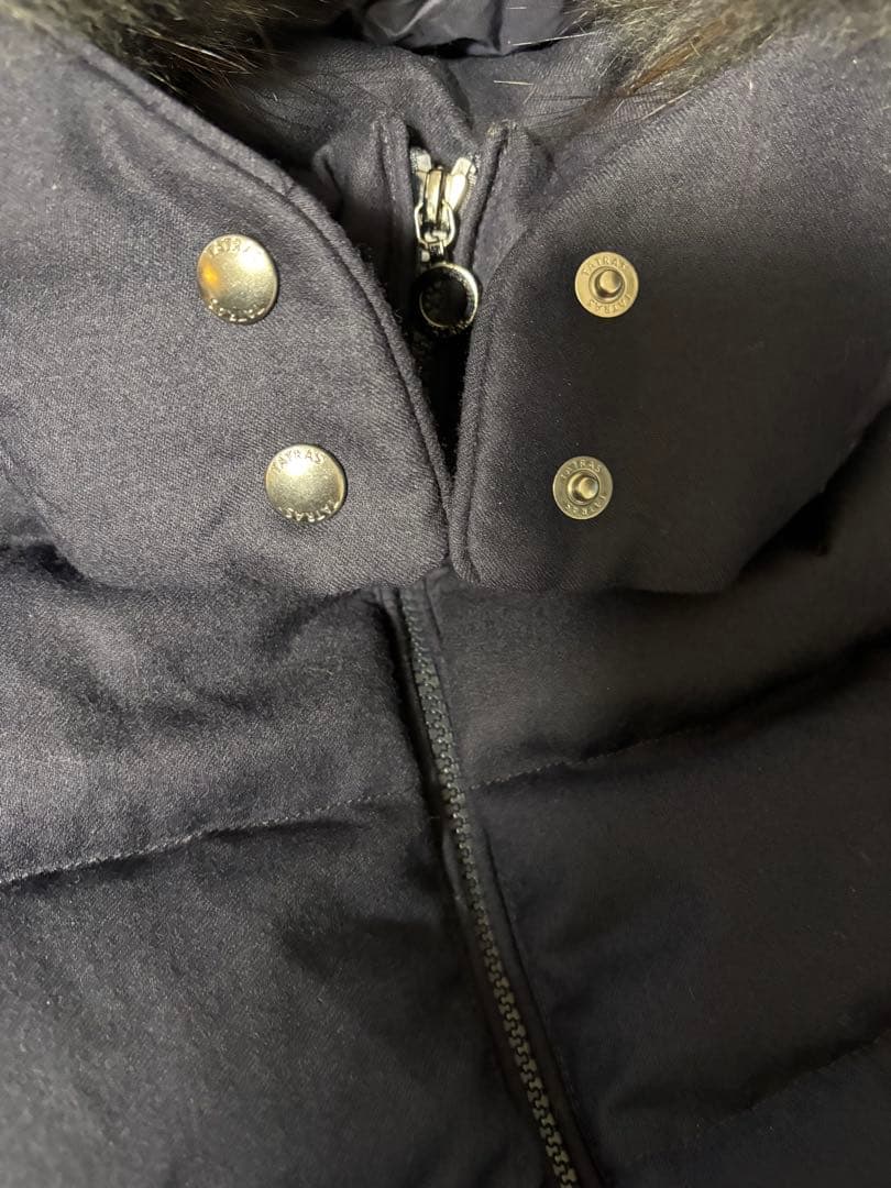 タトラス　ダークネイビー　ラビアナ ウール XL 近年モデル