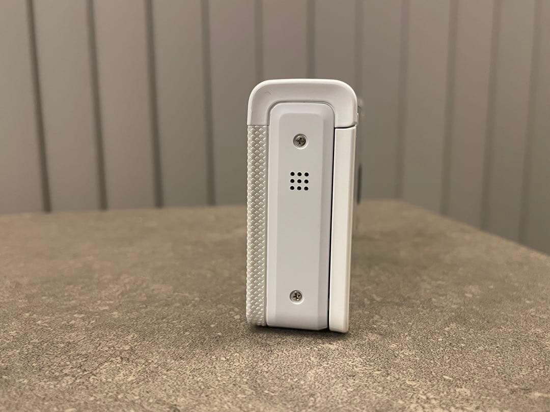 【美品】動作確認済み　CASIO EXILIM EX-ZR-70 SDカード付