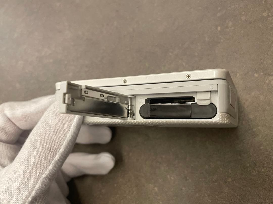 【美品】動作確認済み　CASIO EXILIM EX-ZR-70 SDカード付