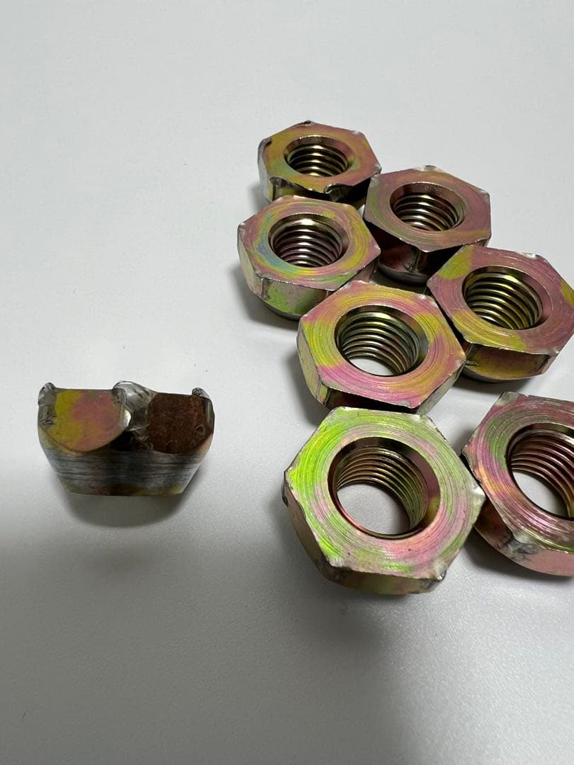 【Takushi】 ①オートエグゼ ロウダウンサス ②KPSワイトレ