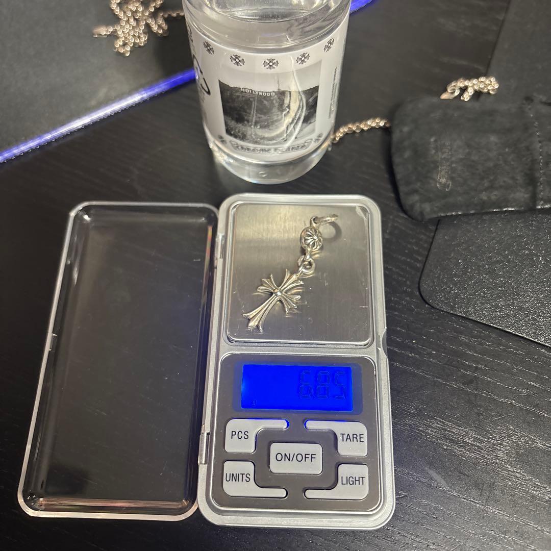 クロムハーツワンボールタイニーＣＨクロスチャーム