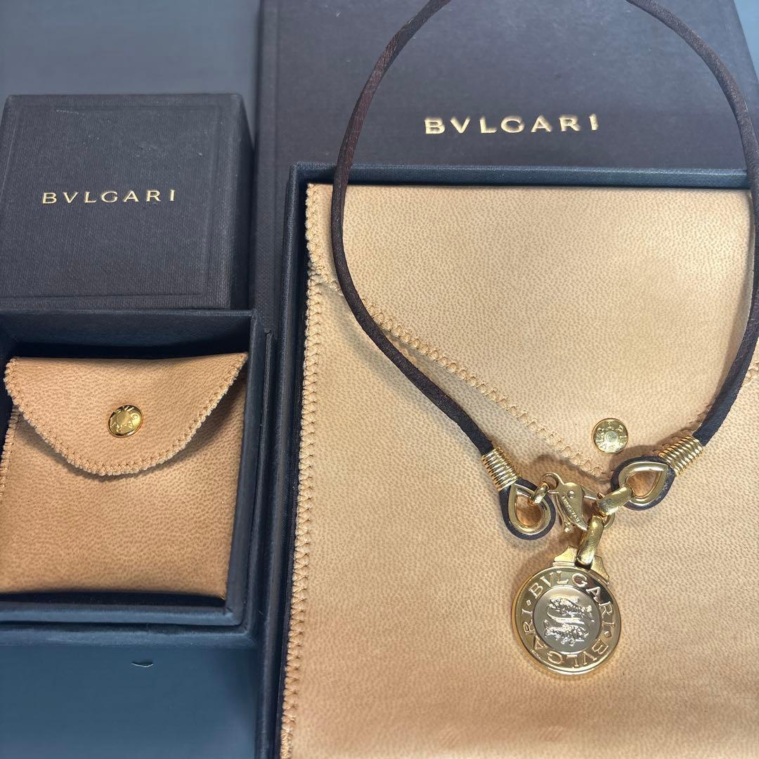 ブルガリ　魚座　ホロスコープ　ペンダントトップ　750YG×WG ゴールド　廃盤