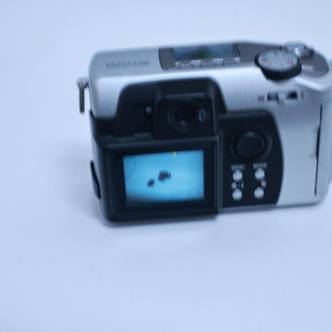 動作確認済み　オールドデジカメ　2台　メモリー電池充電器付