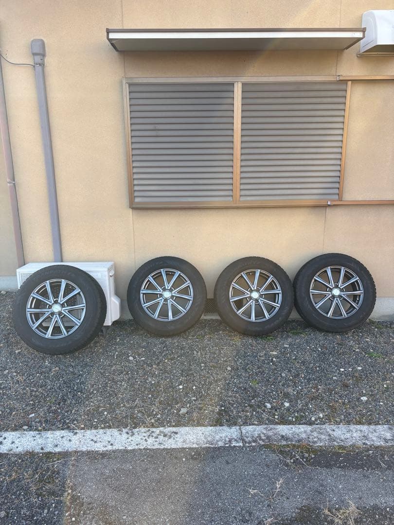 お値引OKハリアー、RAV4 スタッドレスタイヤホイールセット　直接のお渡し希望