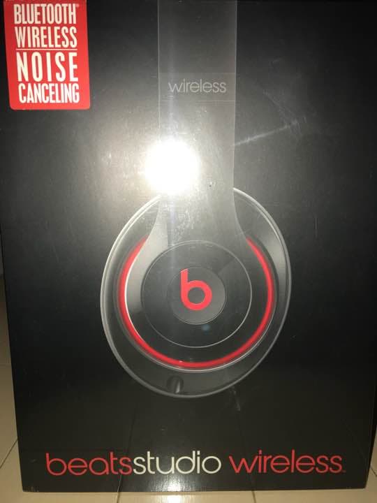 期間限定【beats】ビーツスタジオワイヤレスヘッドホン♪