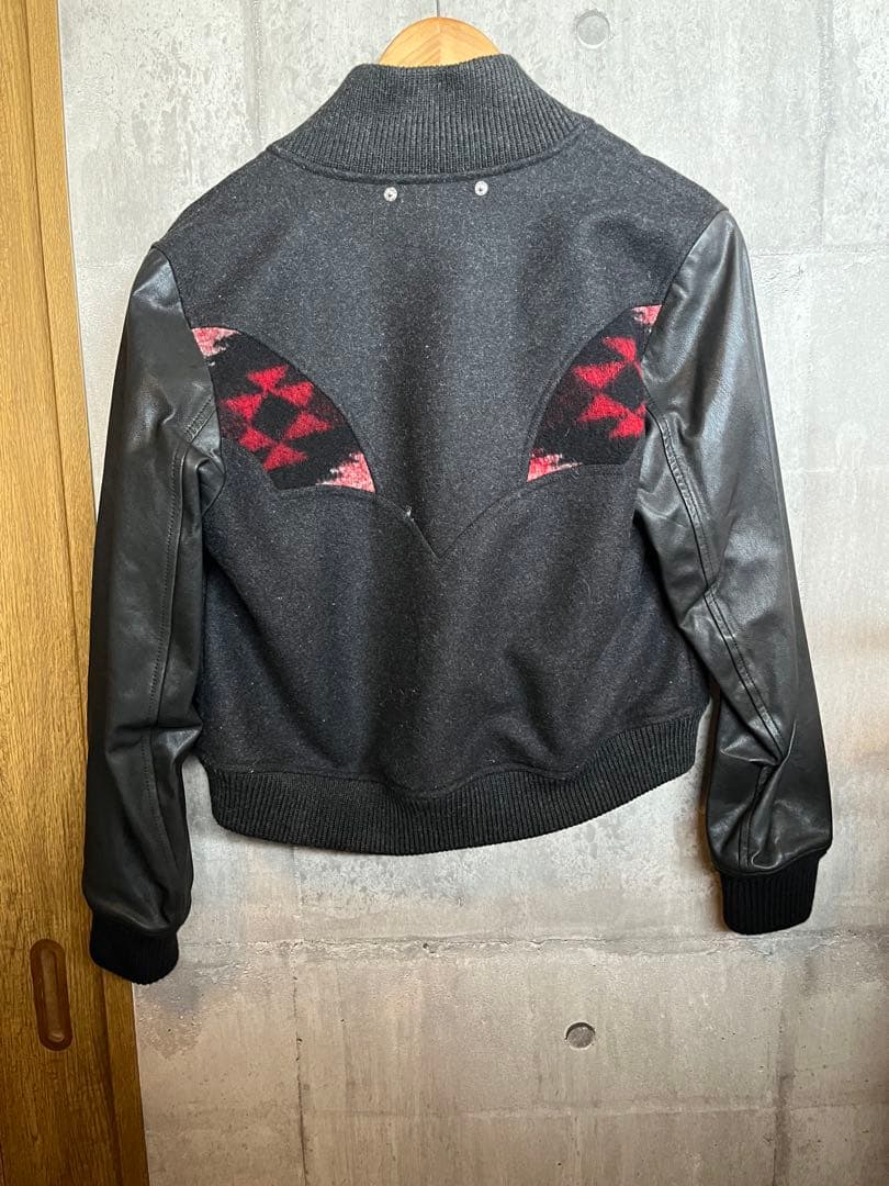 DIESEL　スタジャン