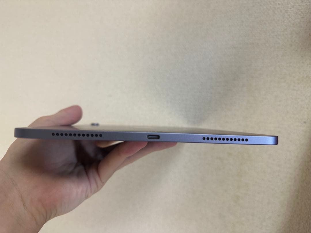 菅生【美品】iPad Air (第5世代) パープル256GB 本体