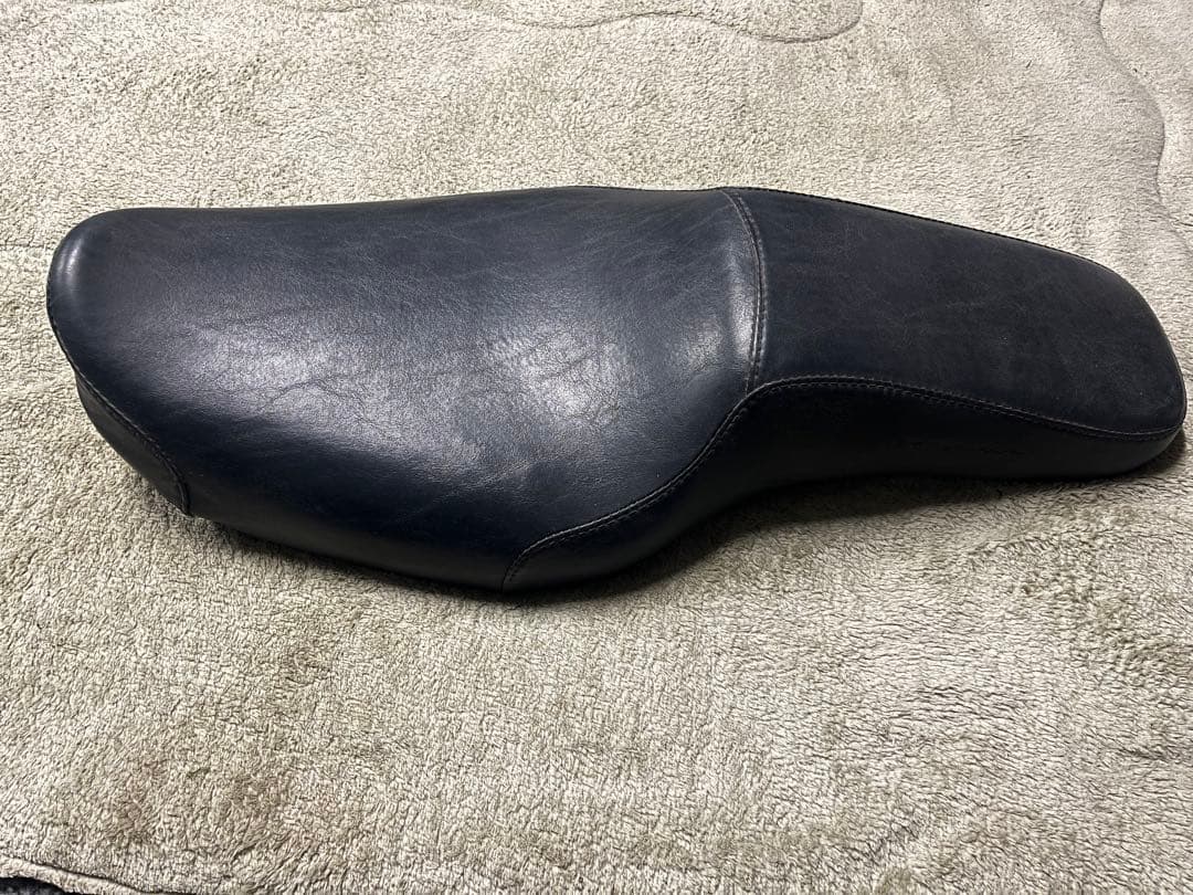 スポーツスター　XL1200S 純正シート　ハーレー