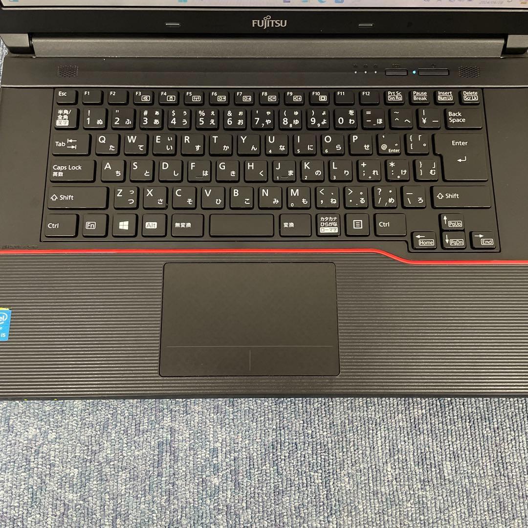 富士通　ノートパソコン　Windows11オフィス付き　爆速SSD搭載