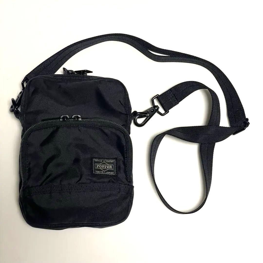 未使用に近い　ポーター フラッシュ　FLASH ショルダーバッグ　ブラック