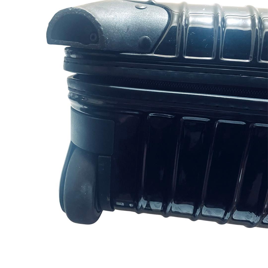 RIMOWA リモワ 機内持ち込み サルサデラックス2輪 キャリーケース 33L