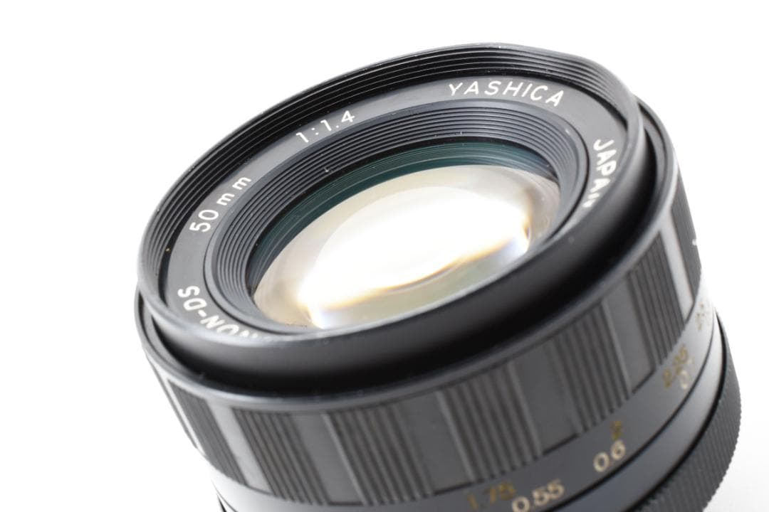 ◎フレア◎YASHICA YASHINON-DS 50mm F1.4 Y059