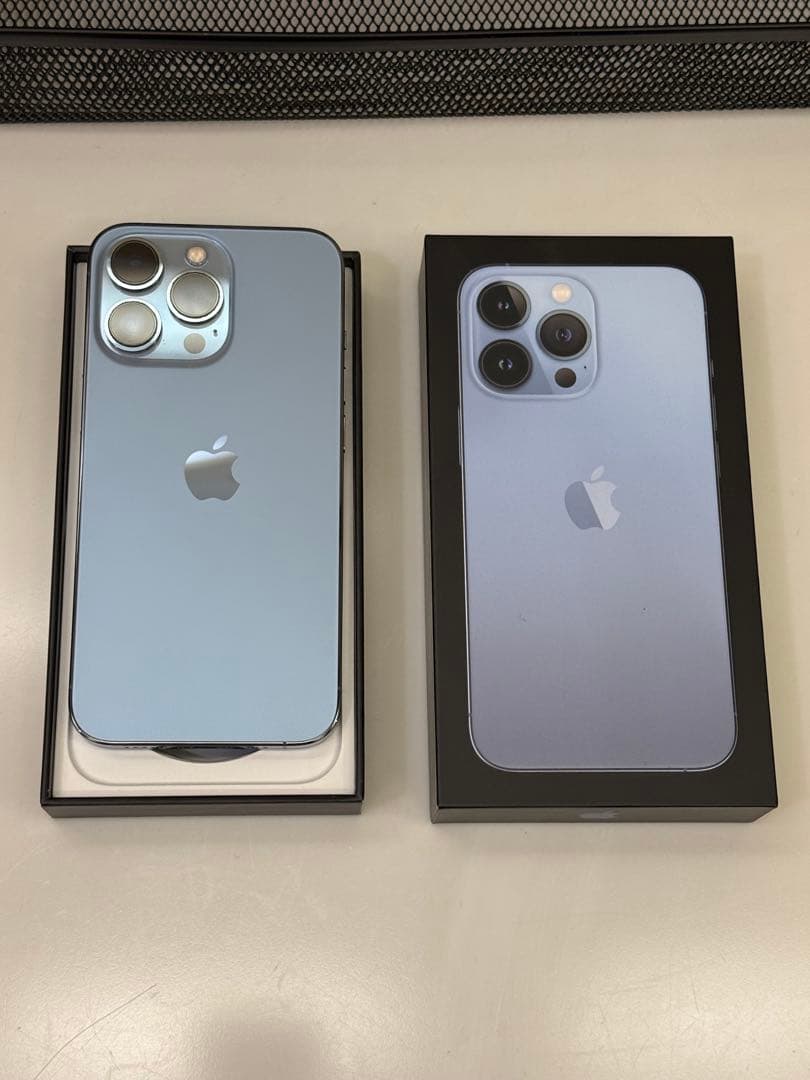 iPhone 13 Pro シエラブルー 本体　256G 美品