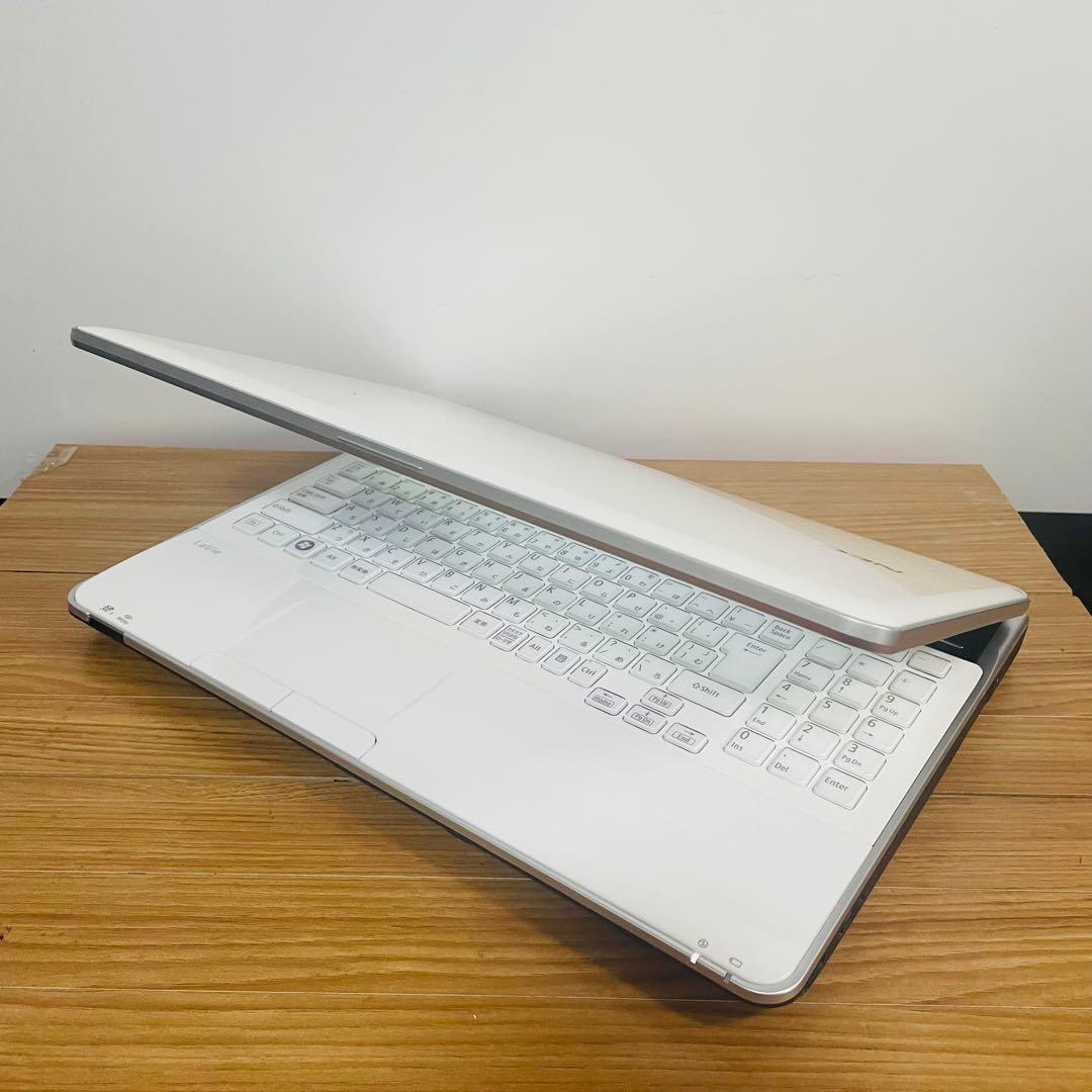 美麗ホワイトNEC i5ノートPC SSDwin11 オフィスブルーレイDVD