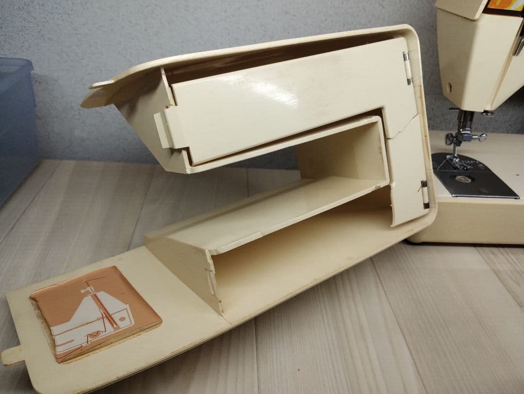 y シンガー SEWING MACINE monami 384型【動作確認済】