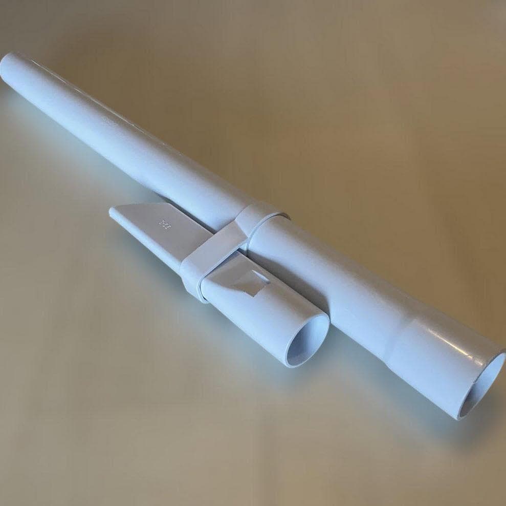 マキタ 充電式クリーナー CL106FD 充電器／バッテリー２個セット