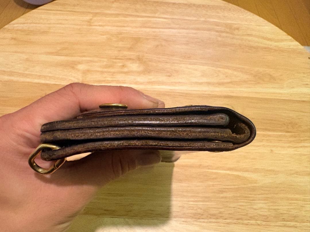 ホーウィンシェルコードバンクロムエクセル 三層ミディアムトラッカーウォレット