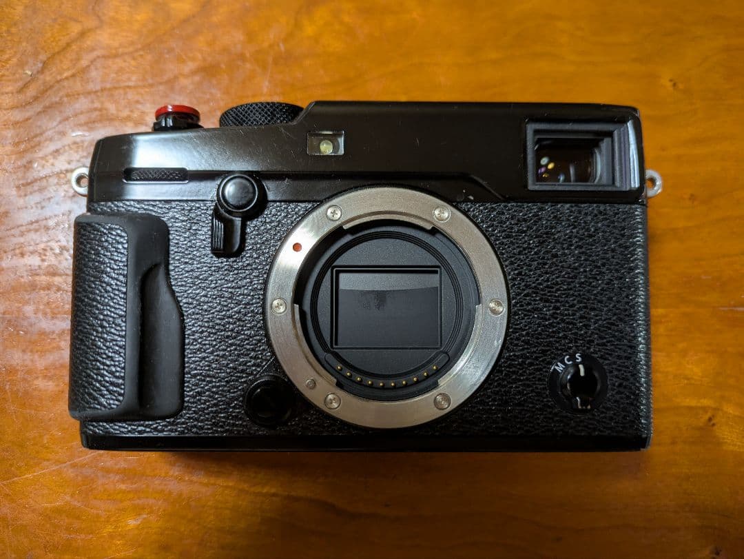 Fujifilm X-Pro2 ミラーレスカメラ 本体のみ　ジャンク