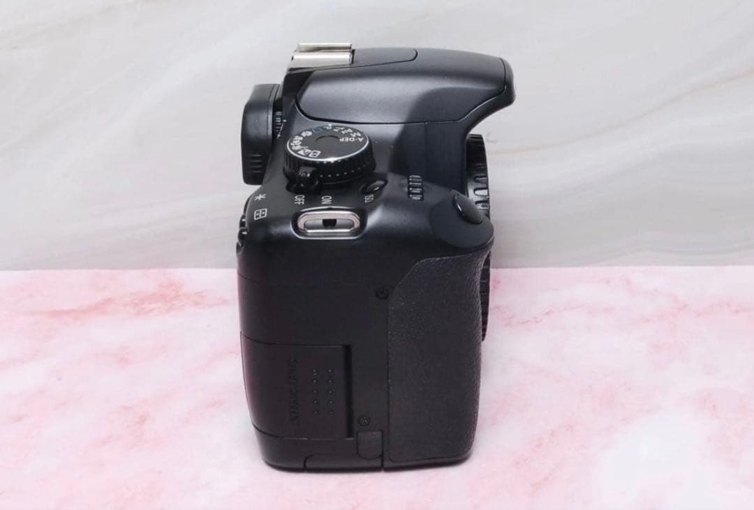 女性にも優しい軽量❤️コンパクト❤️Canon Kiss X2✨初心者向け