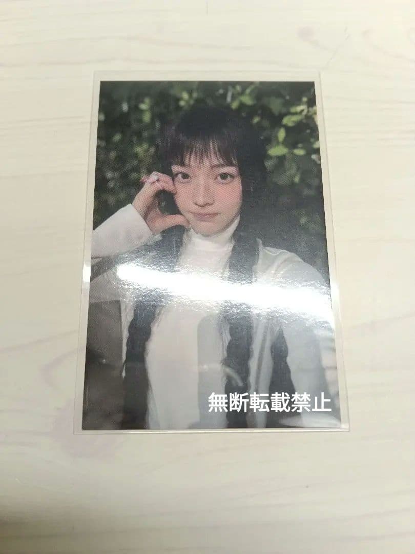 illit イロハ 5万ウォン　トレカ　weverse 特典　希少