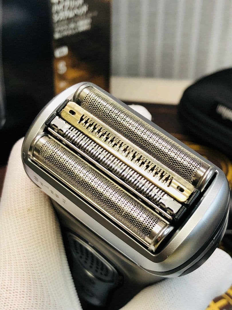 【美品】Braun Series 9 9345sブラウンシリーズ9 シェーバー