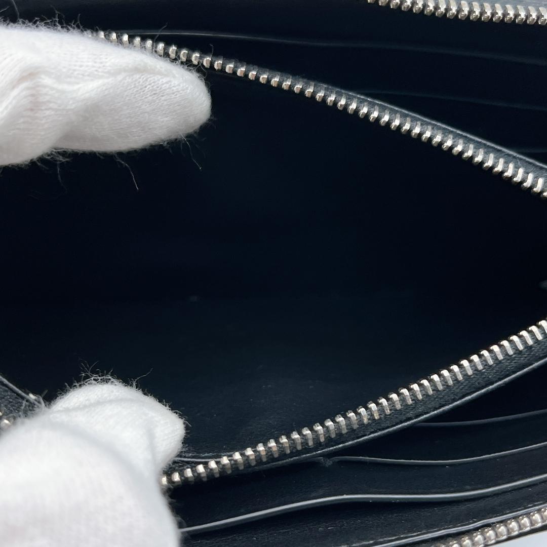 ボッテガヴェネタ マキシイントレチャート ラウンドジップ 財布