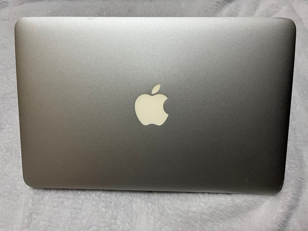 【美品】MacBook Air11インチ　バッテリーほぼ新品