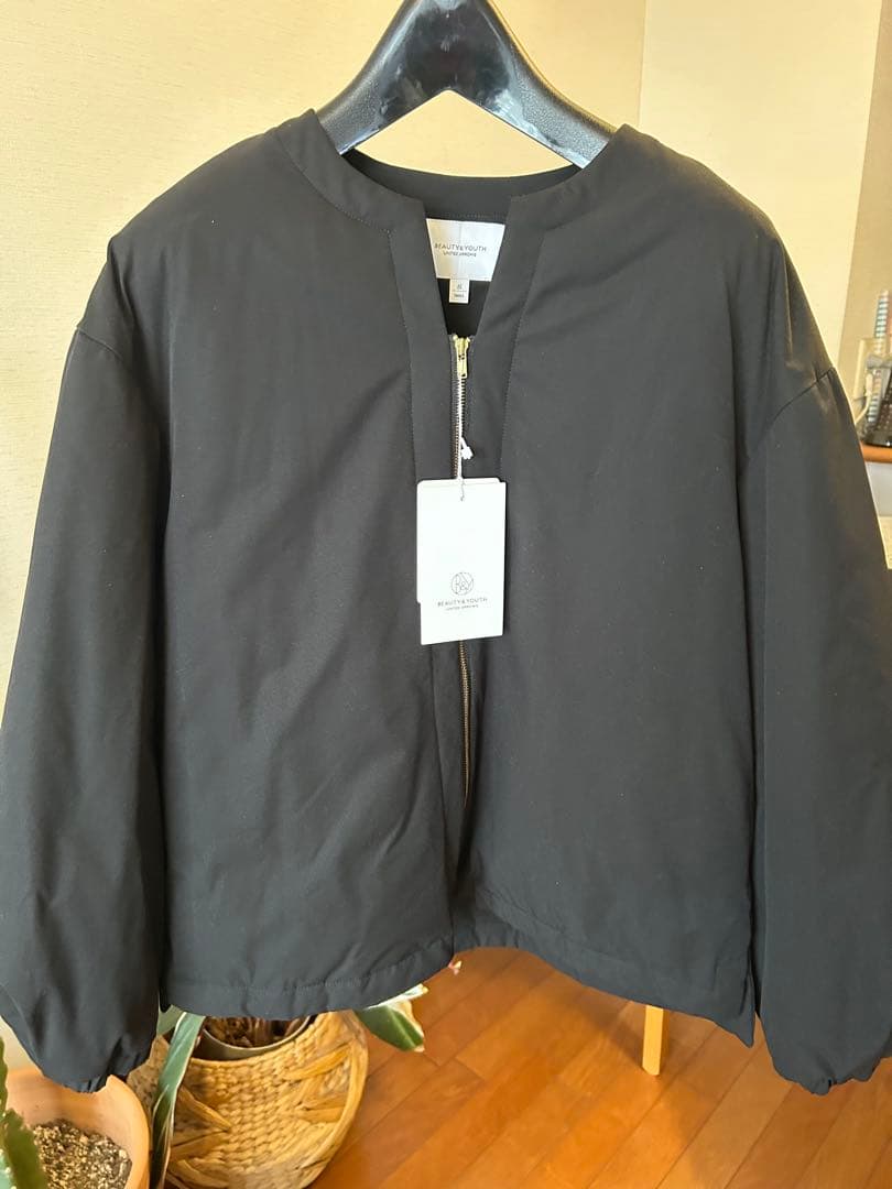 黒 ユナイテッドアローズ　ダウンジャケット　未使用